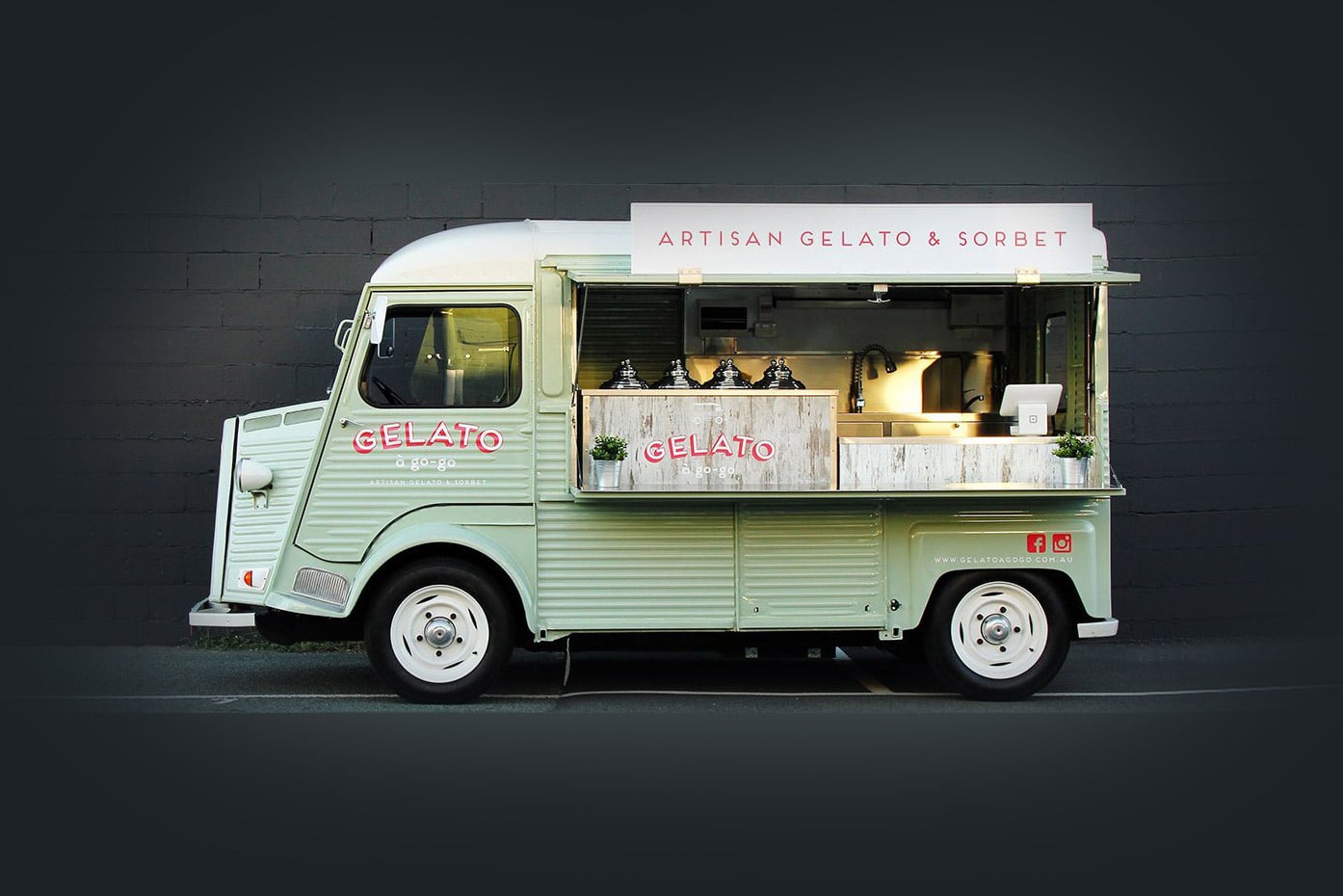 Food Truck Manufacturers